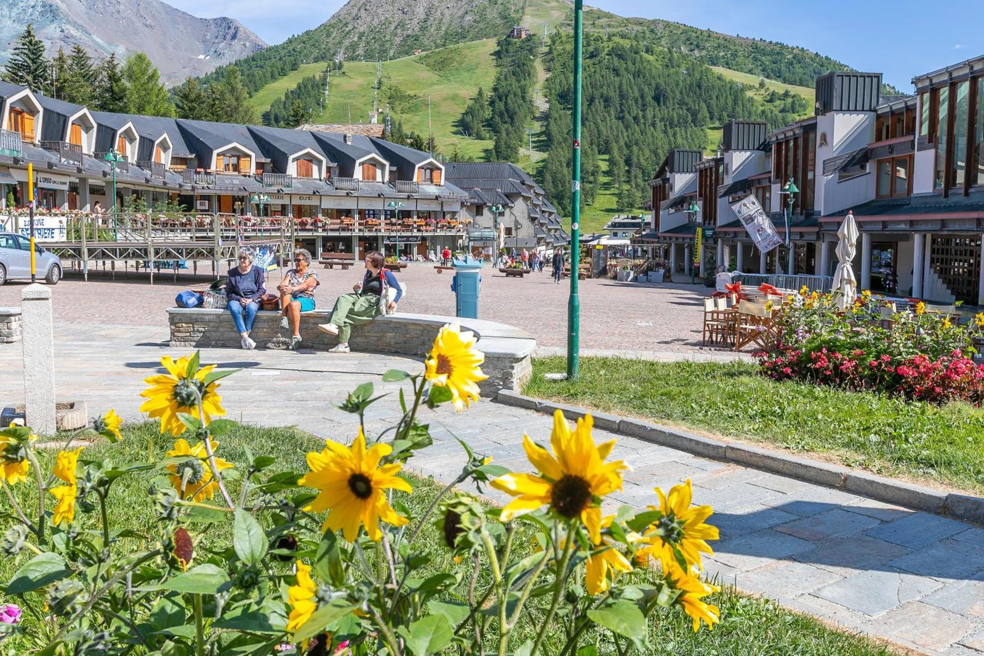 La Tana Dell'Ermellino 3 Ski In Ski Out - Happy Rentals Сестрієре Екстер'єр фото